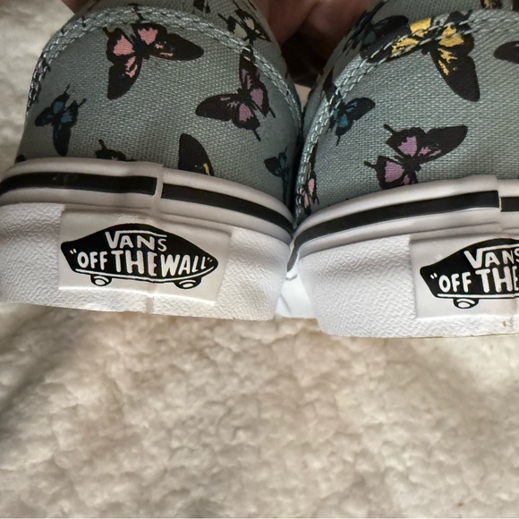 NEW Vans Atwood blue Butterfly Print slip on Sneakers missy size 5/womens 6 - Picture 2 of 7